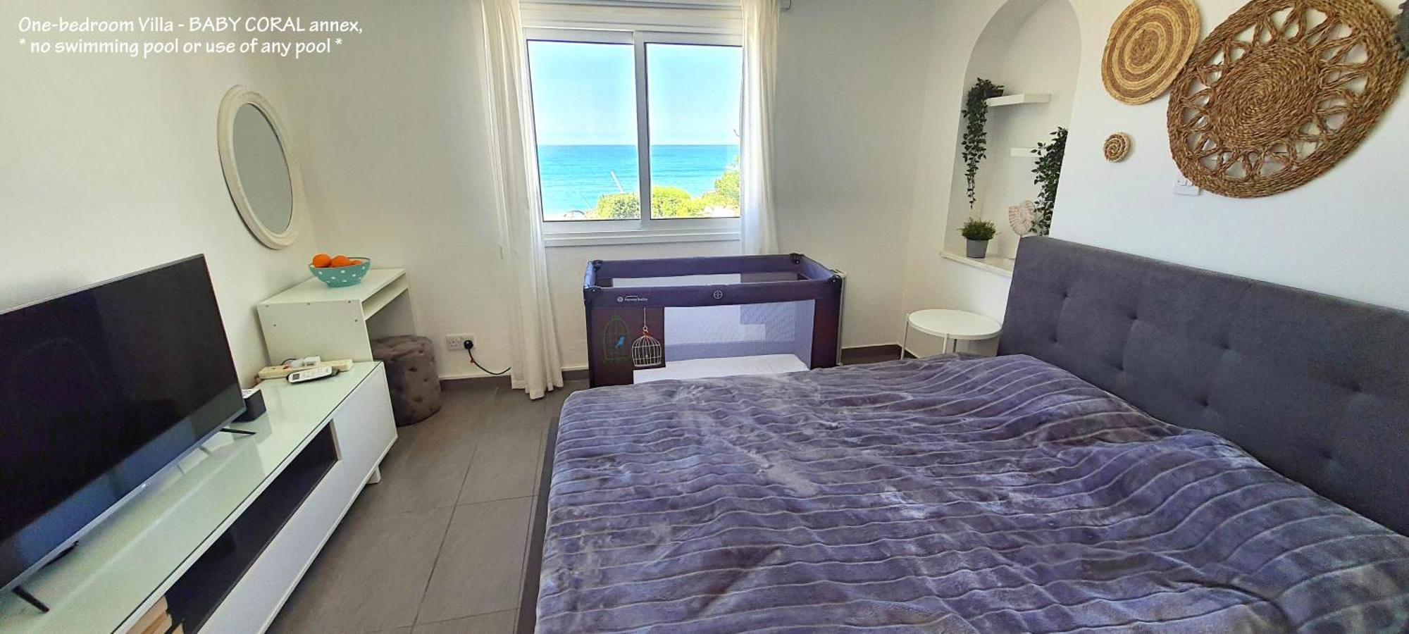Blue Coral Beach Villas: Exclusive Oceanfront Retreat Coral Bay Exterior photo